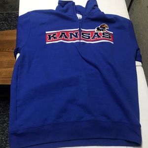 Champion Kansas university pull over